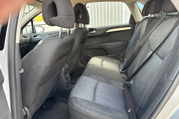 Citroen C4 7 of 17