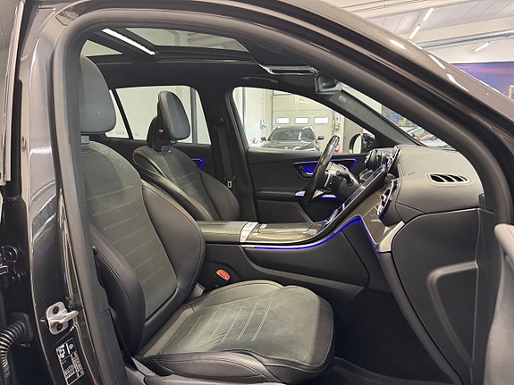 Mercedes-Benz GLC300 d 13 of 23