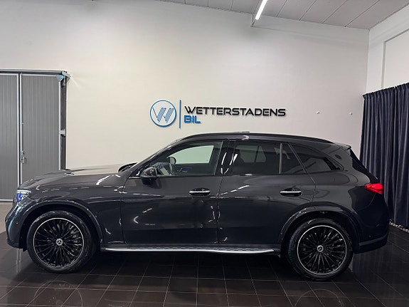Mercedes-Benz GLC300 d 2 of 23