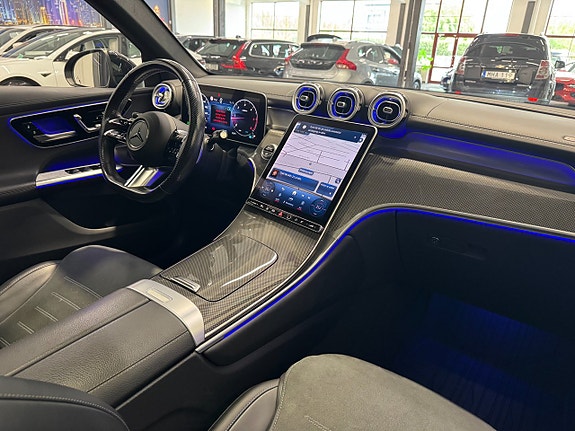 Mercedes-Benz GLC300 d 10 of 23