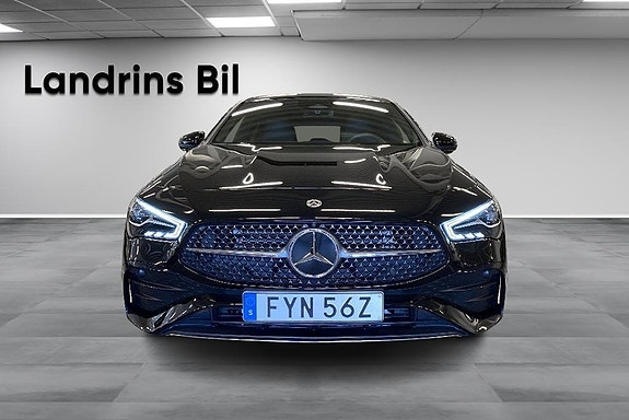 Mercedes-Benz CLA200 2 of 18