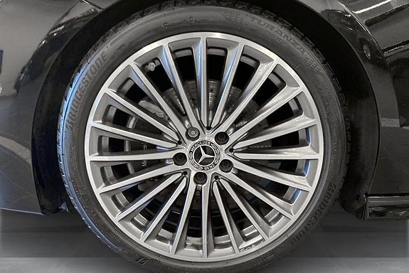 Mercedes-Benz CLA200 16 of 18