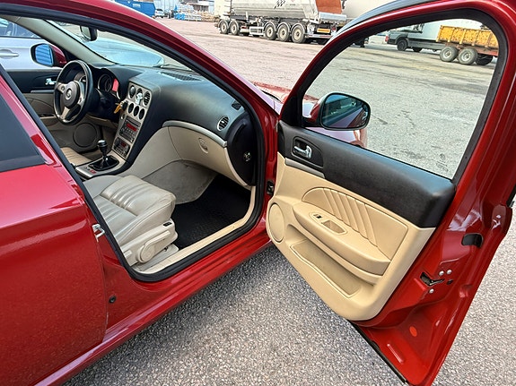 Alfa Romeo 159 9 of 10