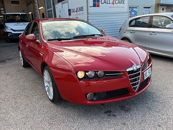 Alfa Romeo 159 2 of 10