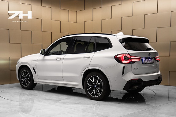 BMW X3 3 of 22