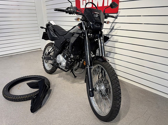 Yamaha WR 125 2 of 6