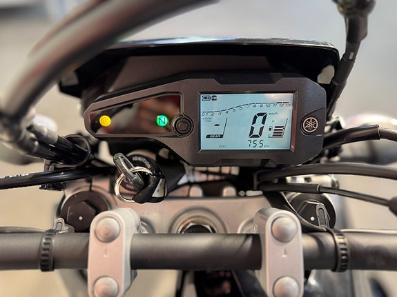 Yamaha WR 125 6 of 6