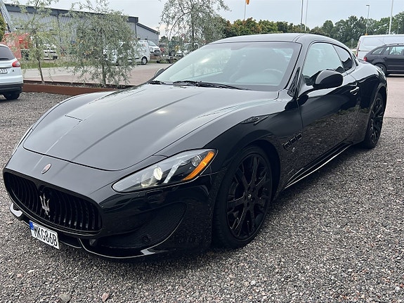 Maserati GranTurismo 3 of 19