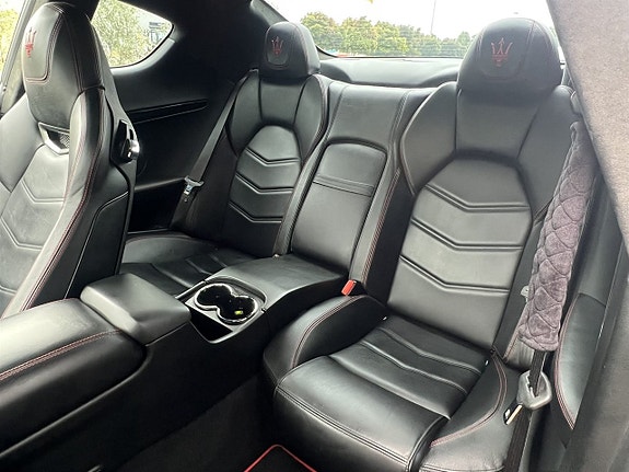 Maserati GranTurismo 9 of 19