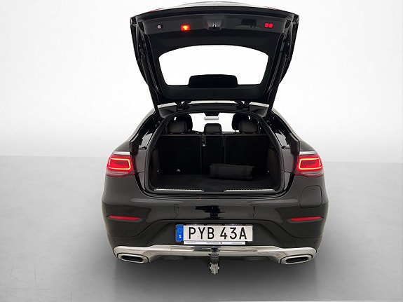 Mercedes-Benz GLC300 e 9 of 30