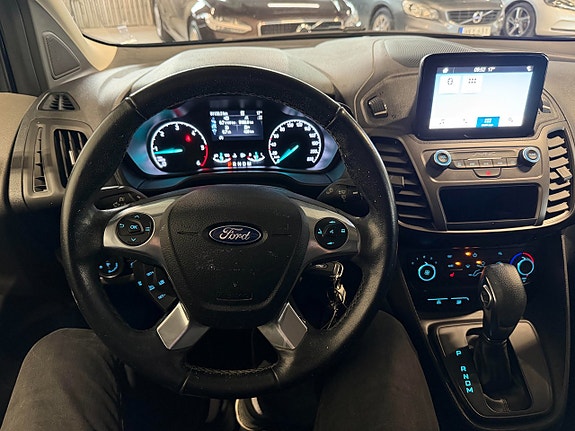 Ford Transit Connect 15 of 16