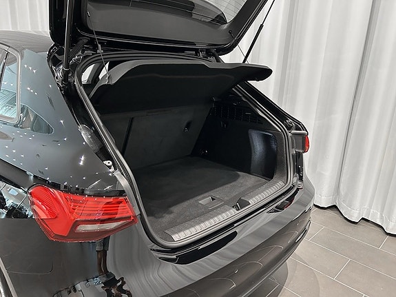 Audi A3 4 of 27