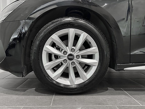 Audi A3 5 of 27