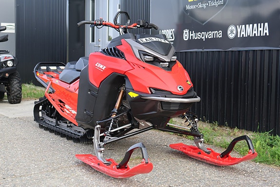 Lynx SHREDDER DS 850 E-TEC 3900 -23 2 of 10