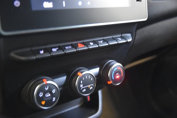 Renault Kangoo Express 13 of 14