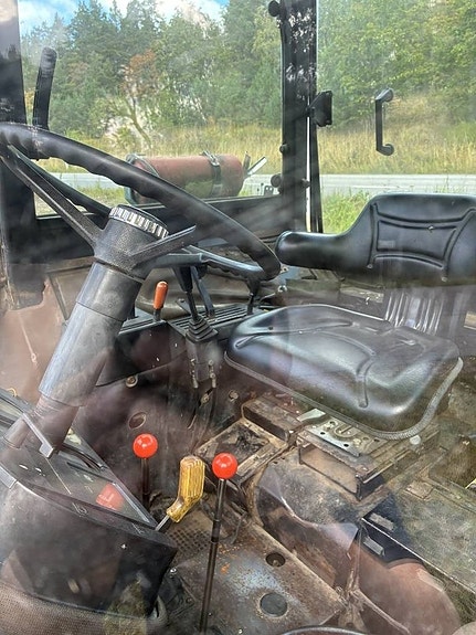 John Deere 2140 4 of 4