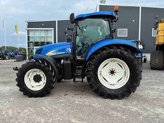 New Holland T 6070 Elite 7 of 10