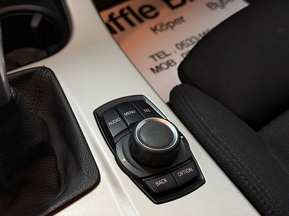 BMW X3 29 of 30