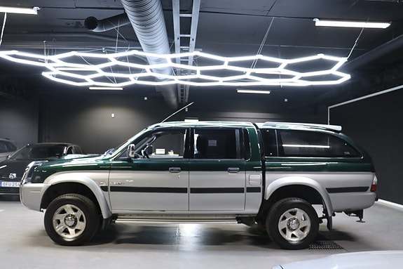 Mitsubishi L200 3 of 18