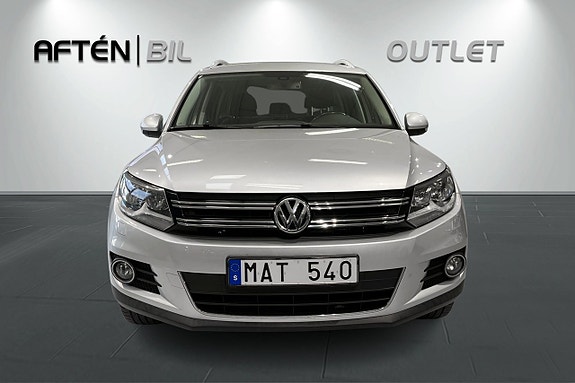 Volkswagen Tiguan 3 of 24