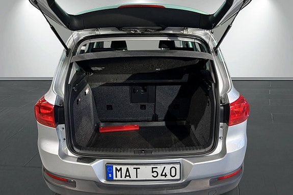 Volkswagen Tiguan 17 of 24