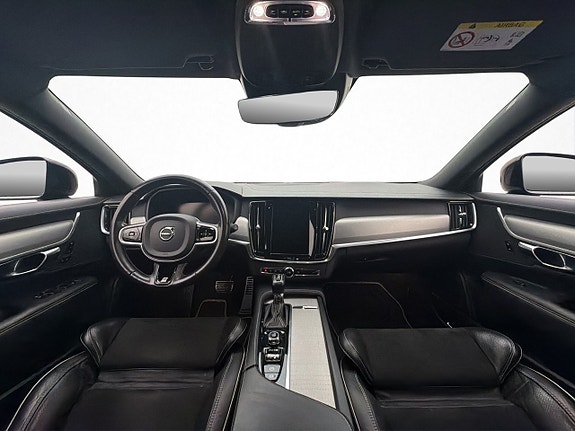 Volvo V90 13 of 30