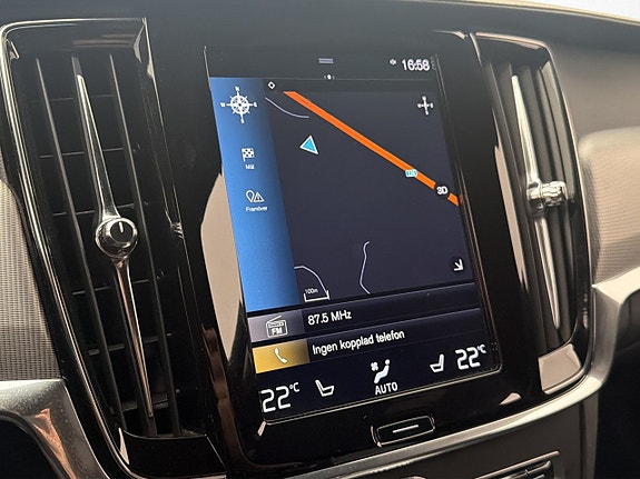 Volvo V90 24 of 30