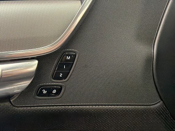 Volvo V90 16 of 30