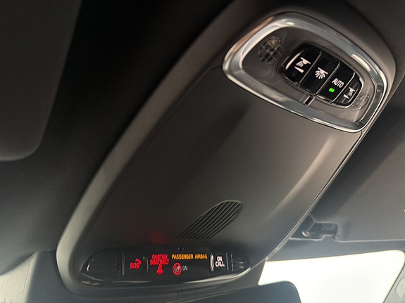 Volvo V90 22 of 30