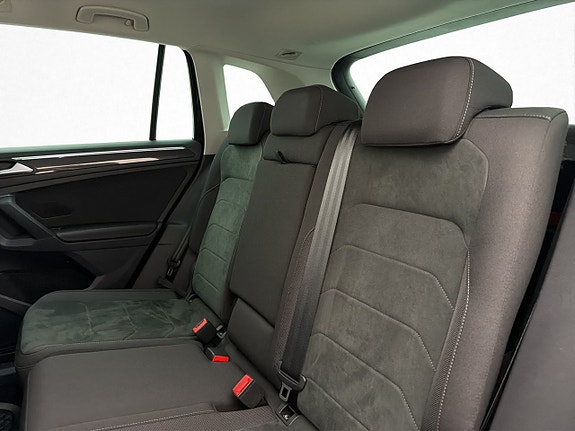 Volkswagen Tiguan 28 of 30