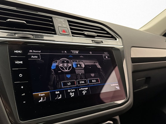 Volkswagen Tiguan 21 of 30