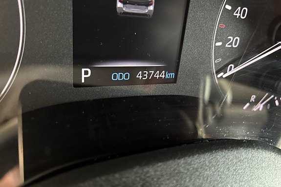 Toyota Yaris 13 of 13