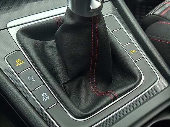 Volkswagen Golf I 22 of 30