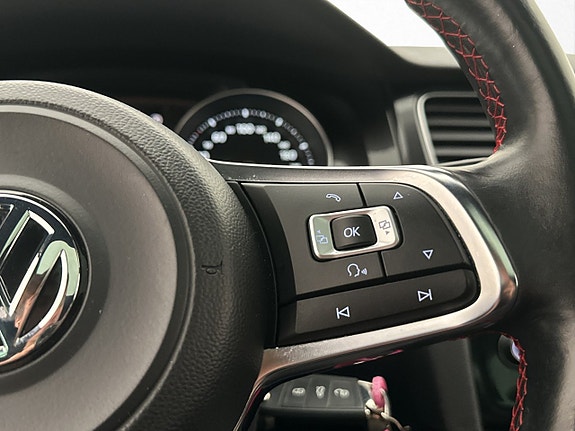 Volkswagen Golf I 18 of 30