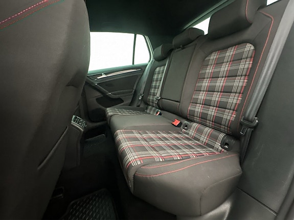 Volkswagen Golf I 25 of 30