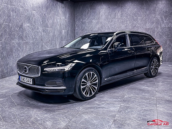 Volvo V90 3 of 27