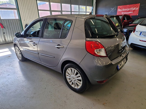 Renault Clio 4 of 16