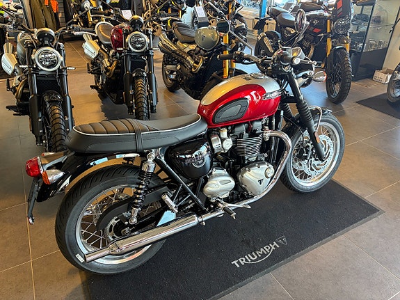 Triumph Triumph Bonneville T120 - Cranberry Red 3 of 3