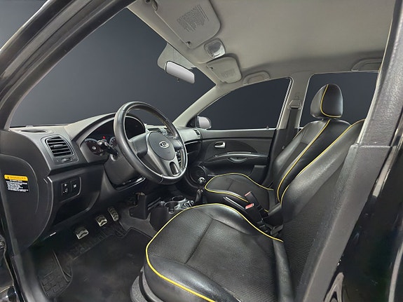 Kia Picanto 8 of 14