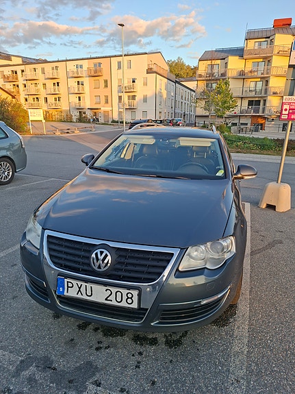 Volkswagen Passat 9 of 10