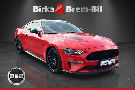 Ford Mustang 4 of 18