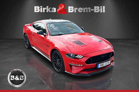 Ford Mustang 6 of 18