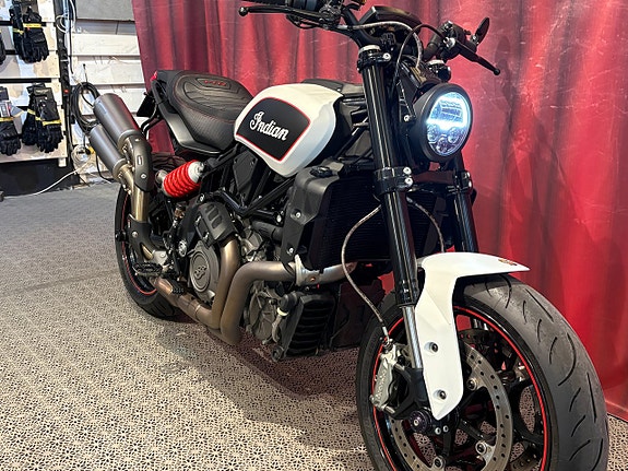 Indian FTR 1200 S 2 of 14