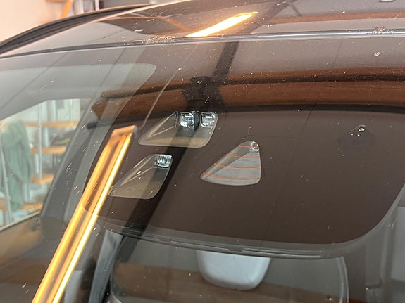 Volvo XC60 16 of 16
