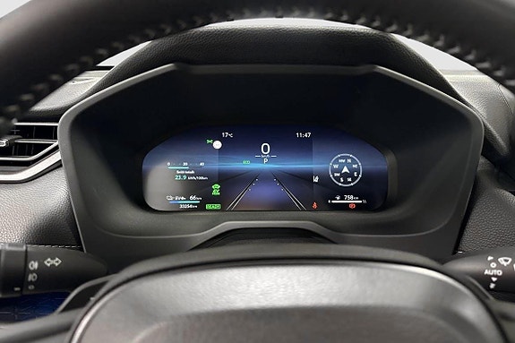 Toyota RAV4 Plug-in Hybrid 10 of 18