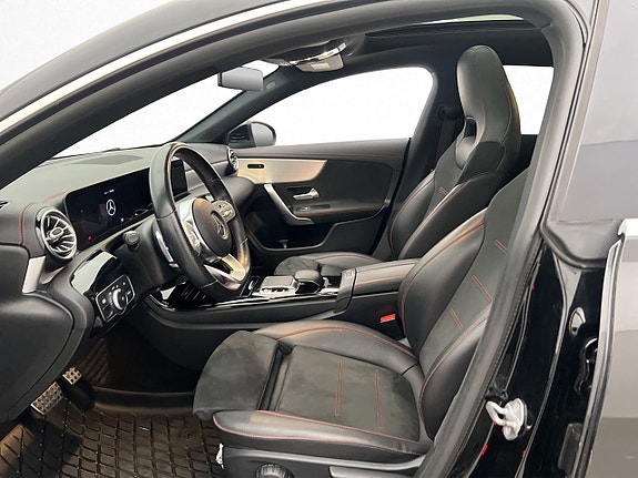 Mercedes-Benz CLA200 d 12 of 30