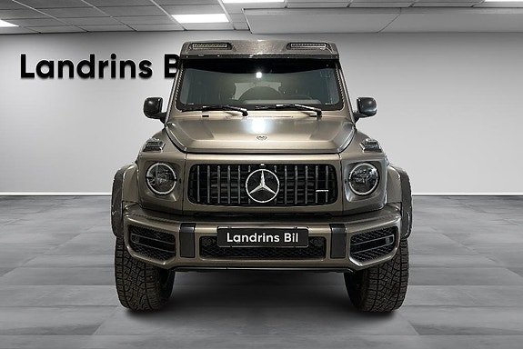 Mercedes-Benz G63 2 of 14