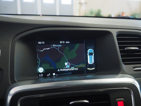 Volvo V60 20 of 25