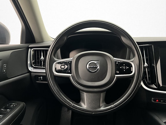 Volvo V60 14 of 30