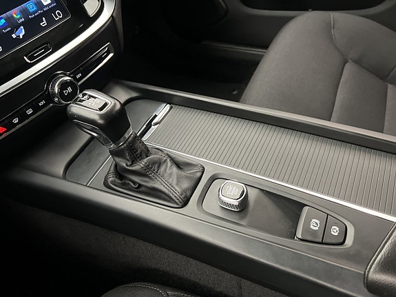 Volvo V60 25 of 30